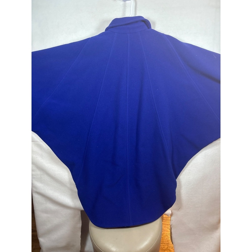 Vintage American Legend Blue Wool Cape Coat With Button Closure - Picture 8 of 10